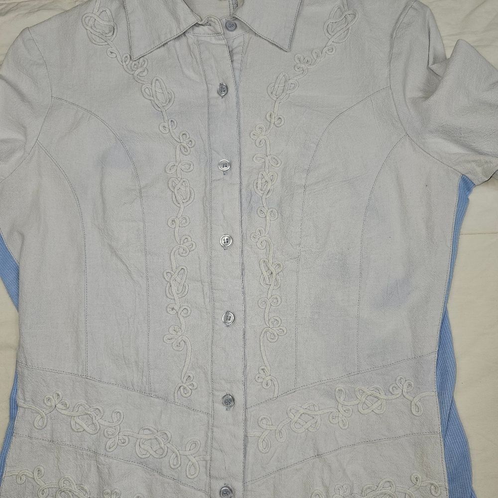 Reba Blue Denim Embroidered‎ Button Down Collar Long Sleeve Top Women's Size S - Picture 7 of 12